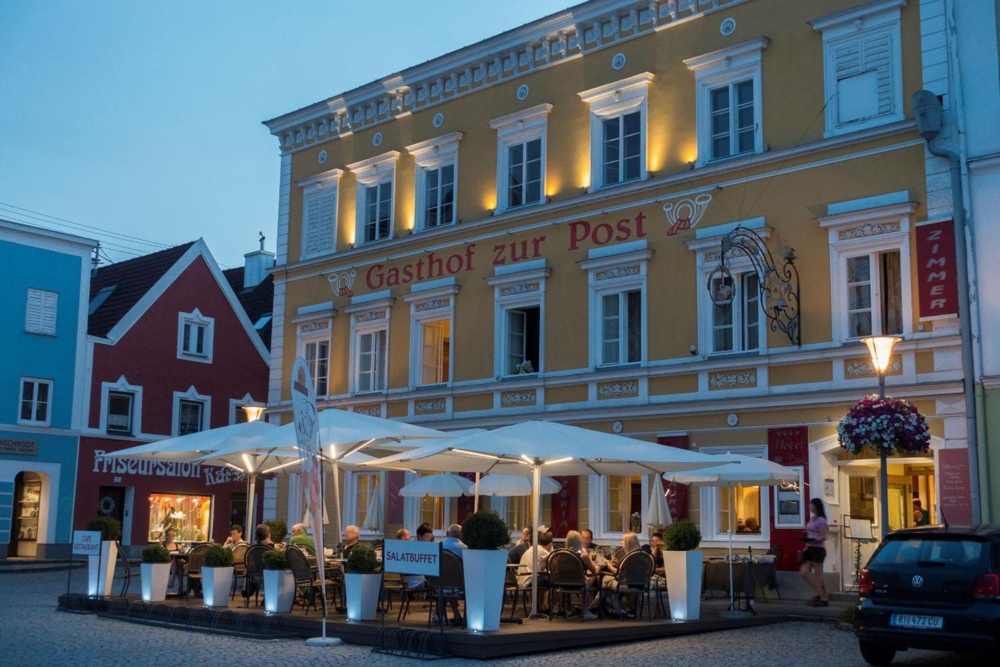 Hotel Gasthof Zur Post Obernberg am Inn エクステリア 写真