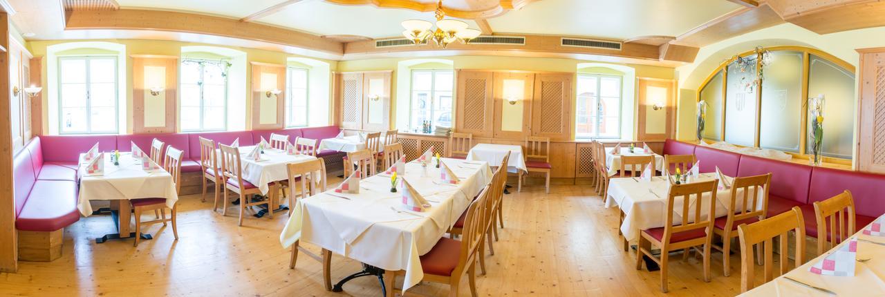 Hotel Gasthof Zur Post Obernberg am Inn エクステリア 写真